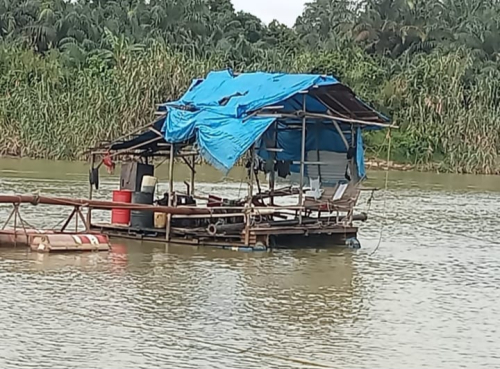 Diduga Dibekingi Tokoh Adat, Tambang Pasir Ilegal di Sungai Kampar Langgar Hukum Berat