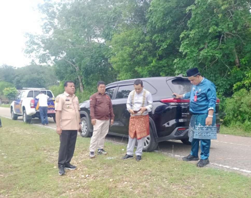 Bupati Suhardiman Tinjau Lokasi Rencana Pembangunan Bumi Perkemahan dan Sirkuit Moto Cross di Danau Kebun Nopi