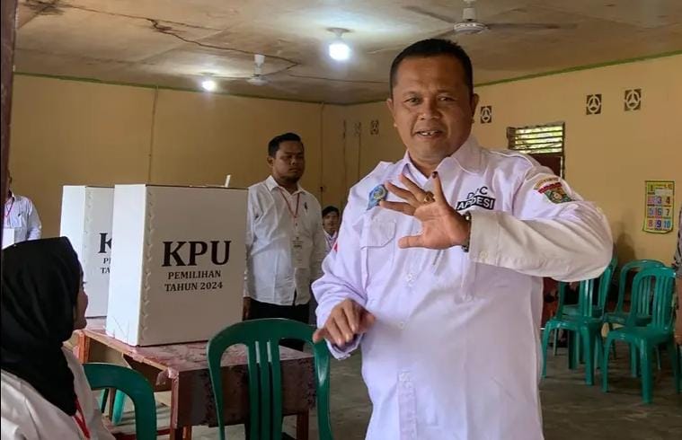 Di Tengah Penyelesaian SHP Kades Kuapan Limasnur Jadi Sorotan, Mati-matian Menangkan Yuyun-Edwin di Pilkada Kampar ?