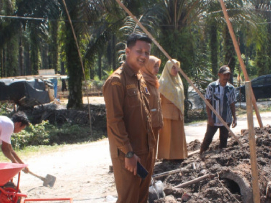 PAD Ratusan Juta Raib, Kades Tambusai Dituding Tak Transparan Kelola Dana Kebun Desa